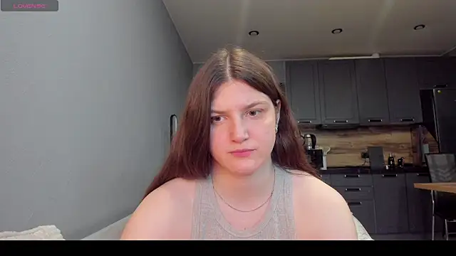 Snapshot of lesleyfit chatting on 06-07-26, 02:06 lesleyfit online show from 06-07-26, 02:06