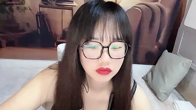 Snapshot of G-nuonuo chatting on 07-19-26, 01:36 G-nuonuo online show from 07-19-26, 01:36