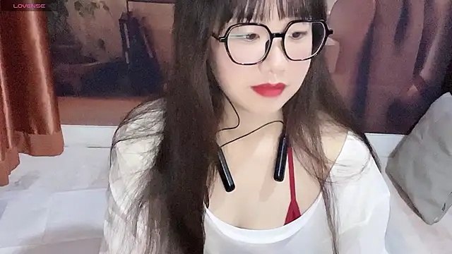 Snapshot of G-nuonuo chatting on 07-27-26, 01:01 G-nuonuo online show from 07-27-26, 01:01