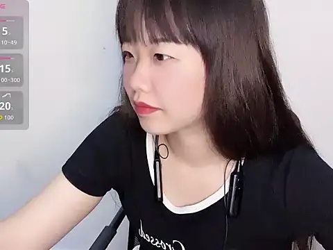 Snapshot of G-nuonuo chatting on 06-18-26, 01:59 G-nuonuo online show from 06-18-26, 01:59