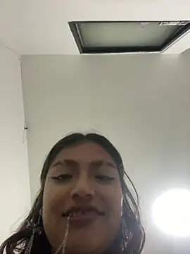 Snapshot of AMY-0317 chatting on 06-17-26, 05:40 AMY-0317 online show from 06-17-26, 05:40