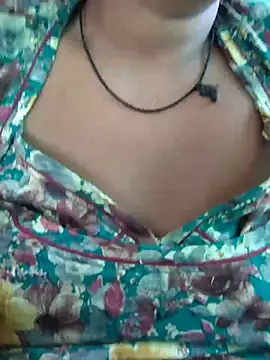 riyana tai online show from 06-15-26, 01:17