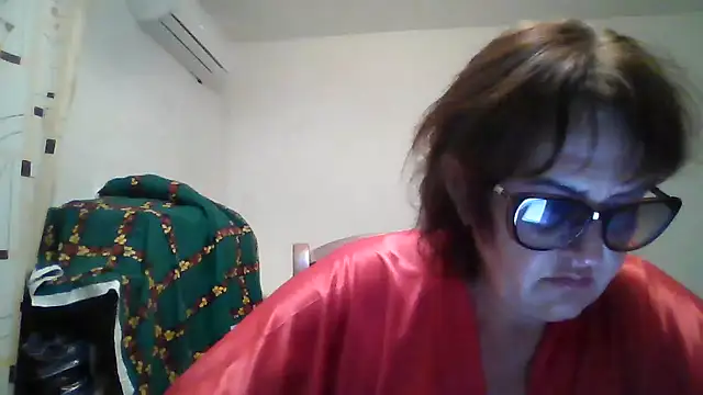 ErikaXShine online show from 06-26-26, 08:14