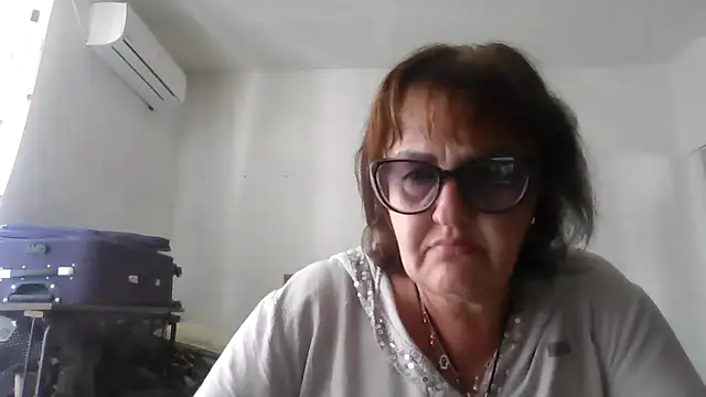 ErikaXShine online show from 06-22-26, 12:13