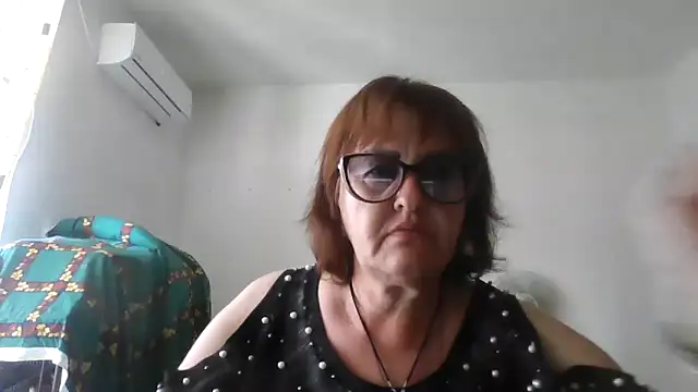 ErikaXShine online show from 06-28-26, 12:00