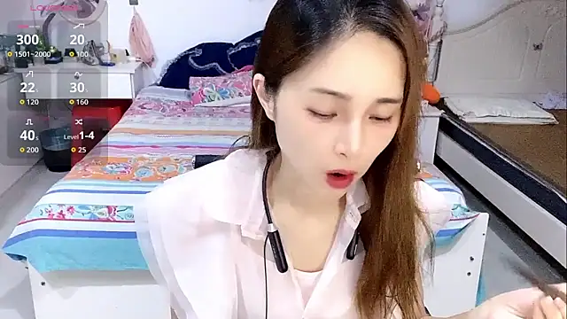miaomiao-99 online show from 06-15-26, 04:23