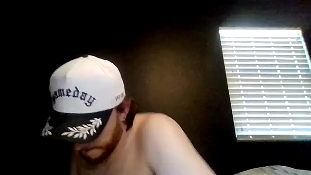 Snapshot of Mikecloudyhawk chatting on 07-18-26, 07:22 Mikecloudyhawk online show from 07-18-26, 07:22