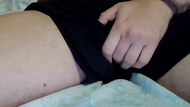 Snapshot of Mikecloudyhawk chatting on 07-09-26, 01:28 Mikecloudyhawk online show from 07-09-26, 01:28