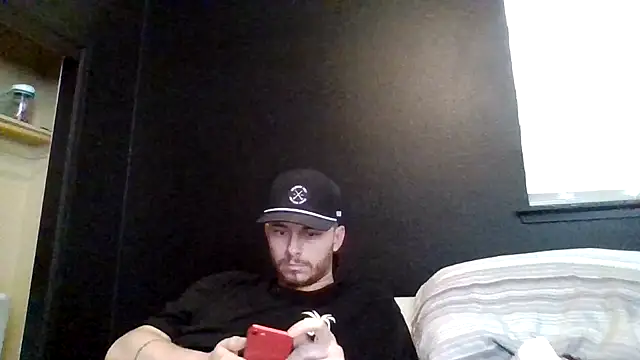Snapshot of Mikecloudyhawk chatting on 06-26-26, 03:18 Mikecloudyhawk online show from 06-26-26, 03:18