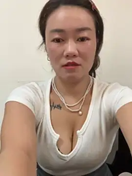 mollymm online show from 07-04-26, 01:34