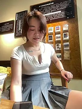 mollymm online show from 07-15-26, 08:43