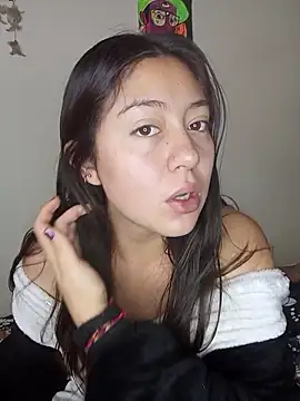 Snapshot of Antonella_Moreau chatting on 06-19-26, 01:17 Antonella Moreau online show from 06-19-26, 01:17