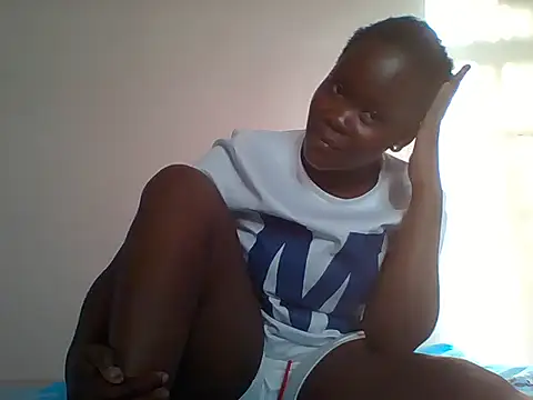 Snapshot of Sexy-Dea chatting on 06-07-26, 02:22 Sexy-Dea online show from 06-07-26, 02:22