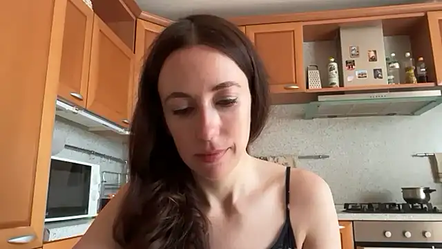 Flamingo Queen online show from 06-27-26, 07:47