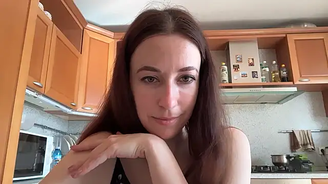 Flamingo Queen online show from 06-11-26, 05:59