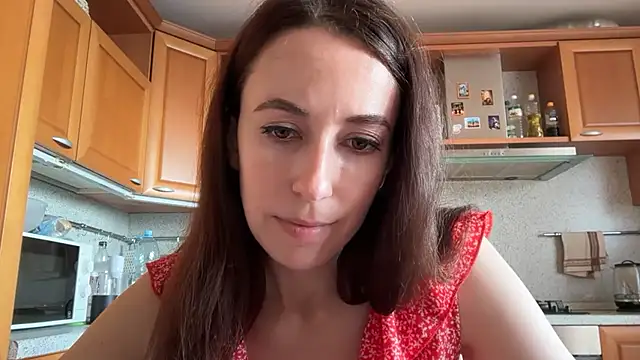 Flamingo Queen online show from 06-18-26, 03:17
