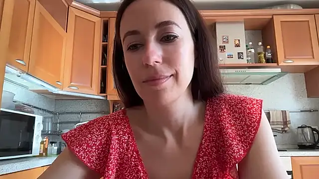 Flamingo Queen online show from 06-21-26, 05:24