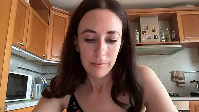 Flamingo Queen online show from 07-13-26, 04:12