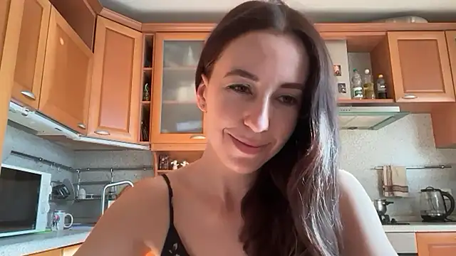 Flamingo Queen online show from 07-22-26, 04:25