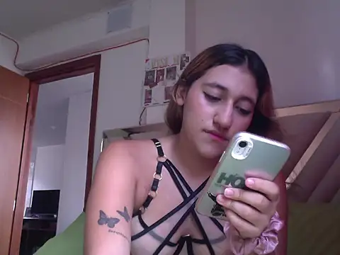 mariee- online show from 06-10-26, 08:21