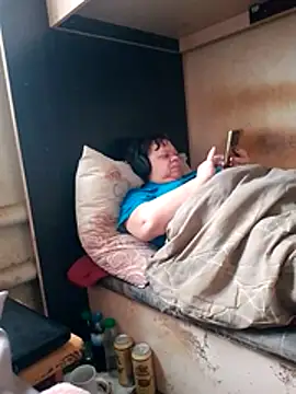 oksana72 online show from 02-23-26, 09:43