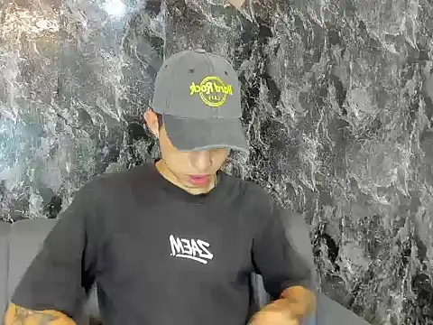 cameron lux77 online show from 07-18-26, 03:37
