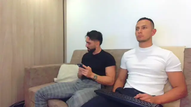 TheLatinBoyfriends online show from 08-02-26, 12:53