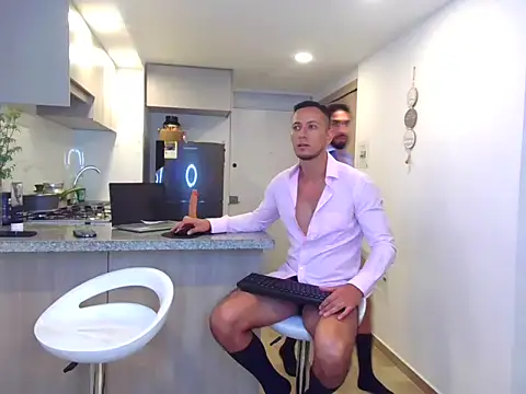 TheLatinBoyfriends online show from 07-02-26, 02:23