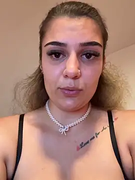 Snapshot of _Jessika13_ chatting on 06-16-26, 07:14 Jessika13 online show from 06-16-26, 07:14