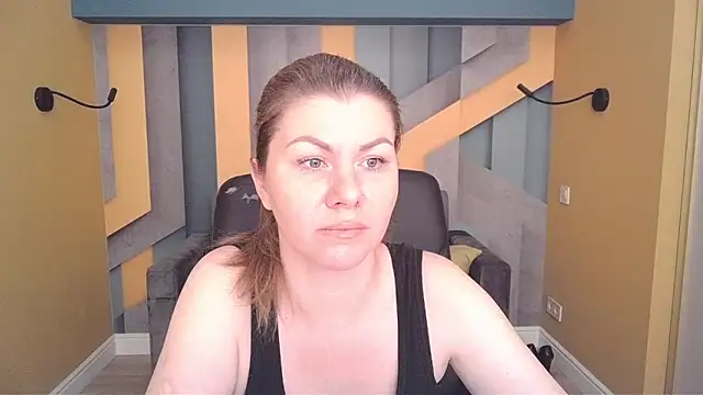 LunaKissesx online show from 06-09-26, 05:52