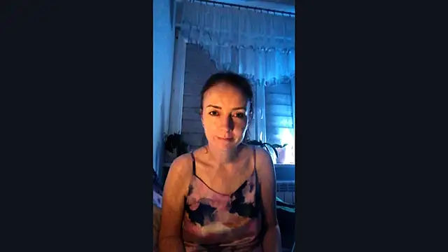 JenniferAlone online show from 06-10-26, 08:21