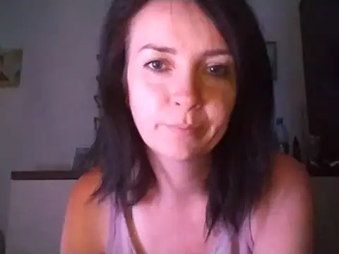 Snapshot of JenniferAlone chatting on 06-26-26, 09:09 JenniferAlone online show from 06-26-26, 09:09