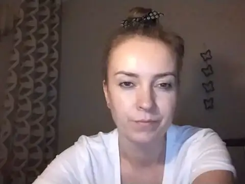 Snapshot of JenniferAlone chatting on 07-24-26, 09:11 JenniferAlone online show from 07-24-26, 09:11