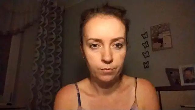 Snapshot of JenniferAlone chatting on 07-03-26, 08:26 JenniferAlone online show from 07-03-26, 08:26