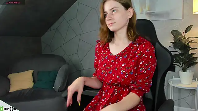 Lilli Rivera online show from 06-13-26, 01:14