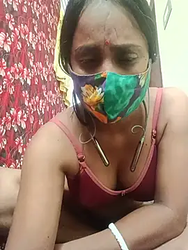 Snapshot of Simi-hot-boudi chatting on 06-30-26, 05:29 Simi-hot-boudi online show from 06-30-26, 05:29