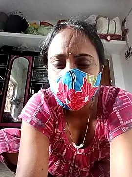 Snapshot of Simi-hot-boudi chatting on 07-26-26, 02:29 Simi-hot-boudi online show from 07-26-26, 02:29