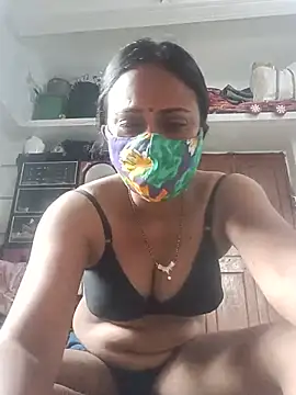 Snapshot of Simi-hot-boudi chatting on 07-14-26, 02:49 Simi-hot-boudi online show from 07-14-26, 02:49