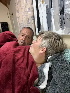 blueiceeyes online show from 06-17-26, 05:07