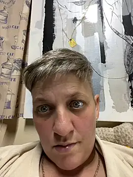 blueiceeyes online show from 06-21-26, 06:14