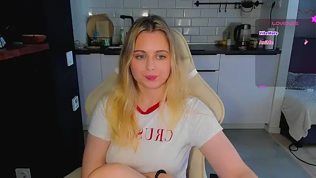 blonde kellyy online show from 06-10-26, 05:52