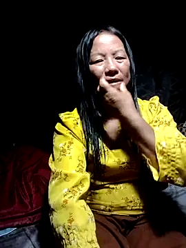 Snapshot of Mye_kiss chatting on 07-15-26, 01:18 Mye kiss online show from 07-15-26, 01:18