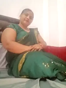 Hottie riya01 online show from 06-10-26, 08:37