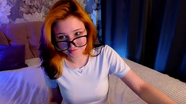kataleya228 online show from 06-12-26, 12:58