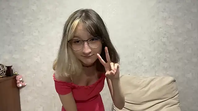Lilfain baby online show from 06-30-26, 12:05