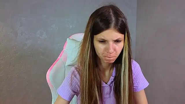 Audreybellamy online show from 06-15-26, 10:59
