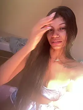 Snapshot of anamayla1 chatting on 06-22-26, 12:02 anamayla1 online show from 06-22-26, 12:02