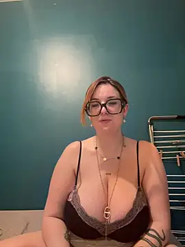 alexia tacrush online show from 06-25-26, 08:36