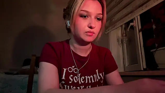 CloudyFoxy online show from 06-09-26, 07:48