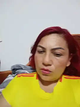 Snapshot of Agata_Traviesa chatting on 06-24-26, 04:00 Agata Traviesa online show from 06-24-26, 04:00